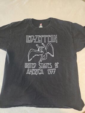 VTG 2003 Led Zeppelin 1977 Tour Black Graphic Tee